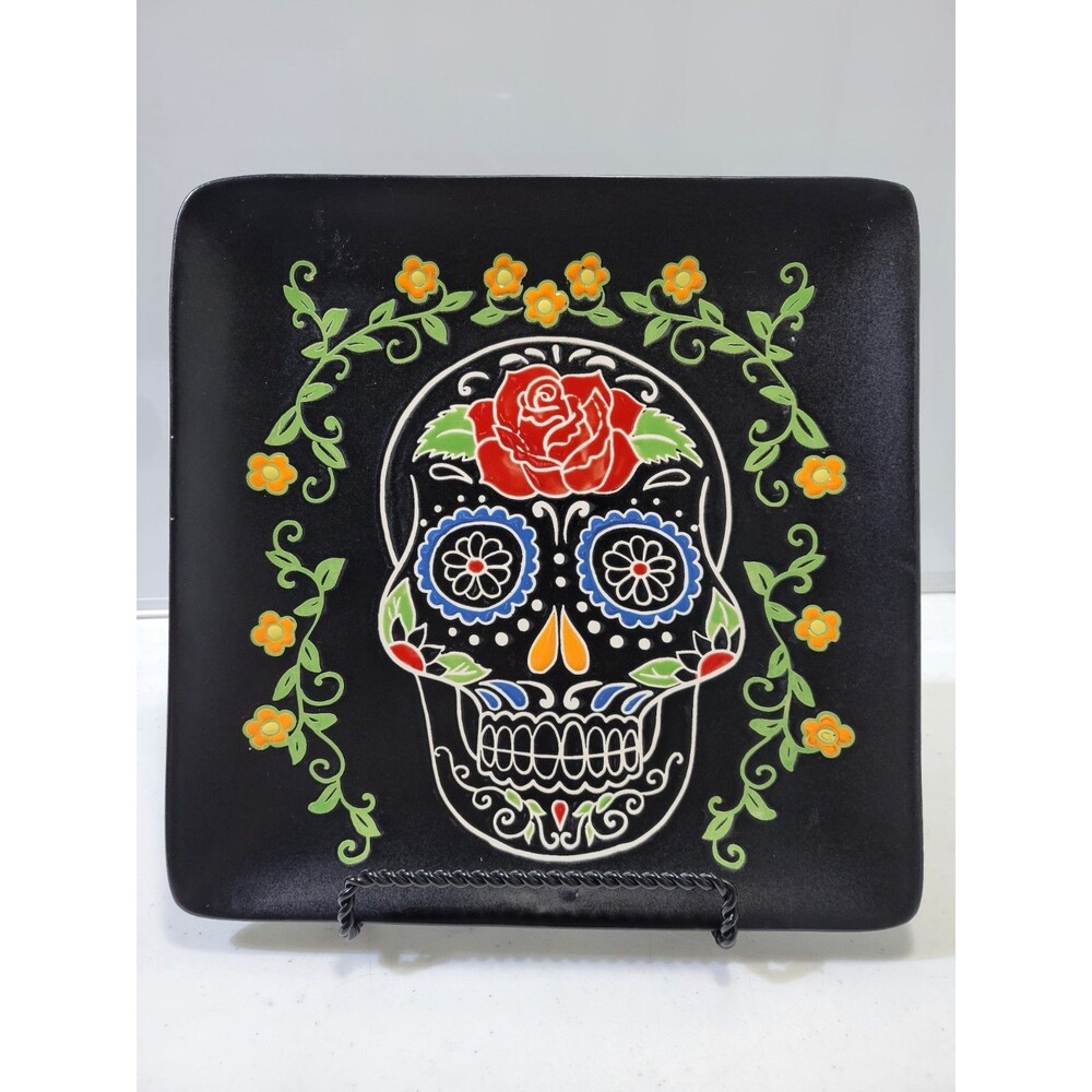 InHomestylez SD Calvin Sugar Skull Plate  10.5" New